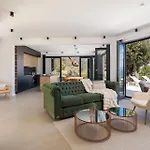 ヴィラ Luxury Soleia Brac With Private Pool Škrip