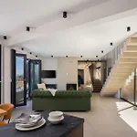 ヴィラ Luxury Soleia Brac With Private Pool