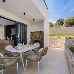 Luxury Soleia Brac With Private Pool * Škrip