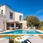 ヴィラ Luxury Soleia Brac With Private Pool *
