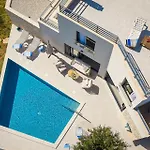ヴィラ Luxury Soleia Brac With Private Pool Škrip