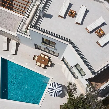 New Luxury Soleia - Private Pool, Brac Villa