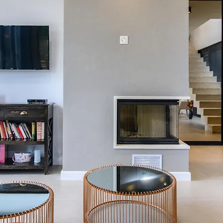 New Luxury Soleia - Private Pool, Brac Villa Skrip