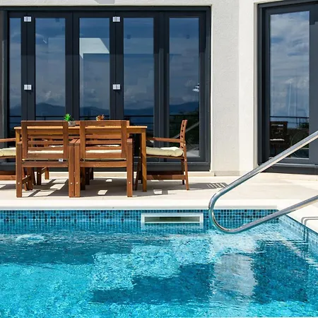 New Luxury Soleia - Private Pool, Brac Skrip